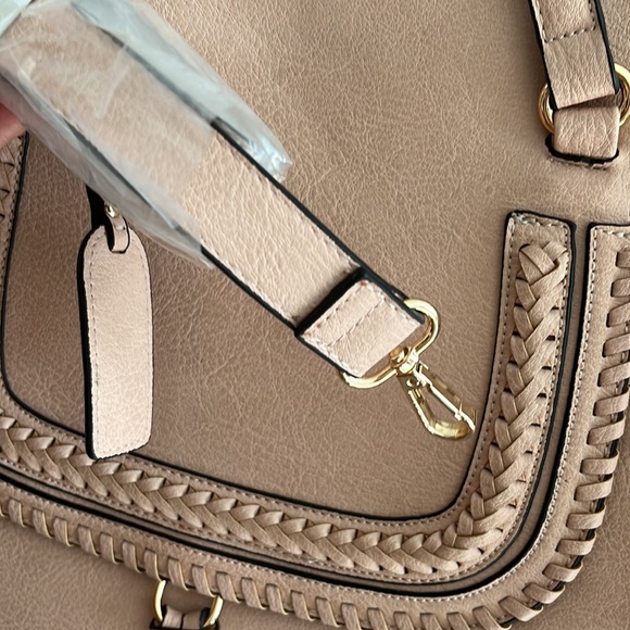 Pale pink Sole Society bag. - Picture 4 of 7